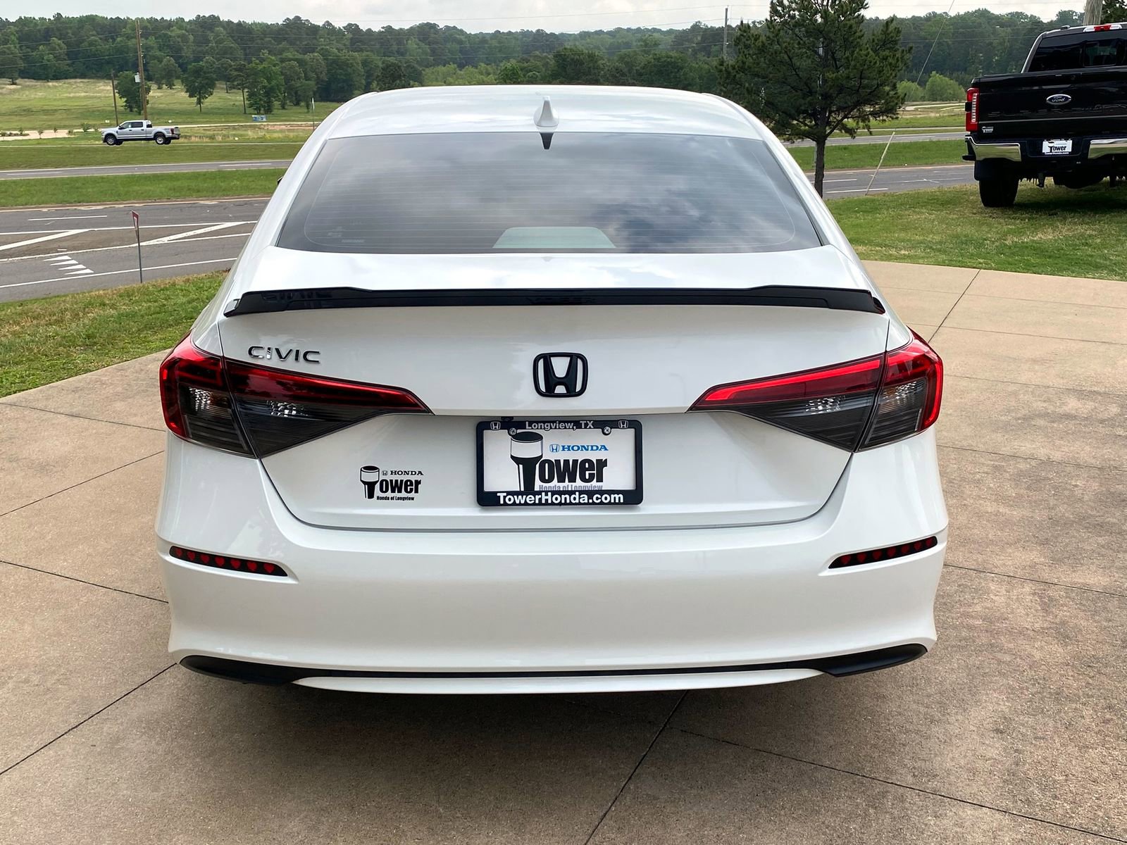 Used 2024 Honda Civic EX image 5