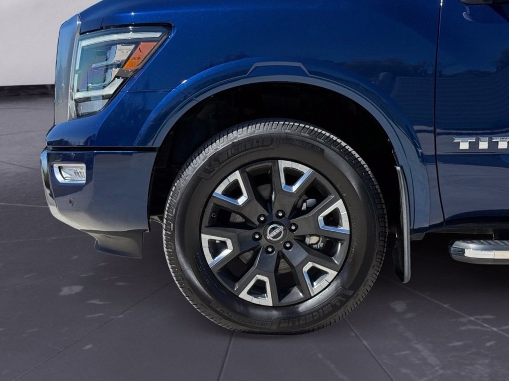Used 2023 Nissan Titan Platinum Reserve w/ Off Road Protection Package AWD/4WD image 11