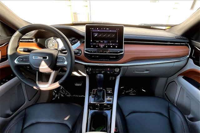 Certified 2023 Jeep Compass Limited image 15