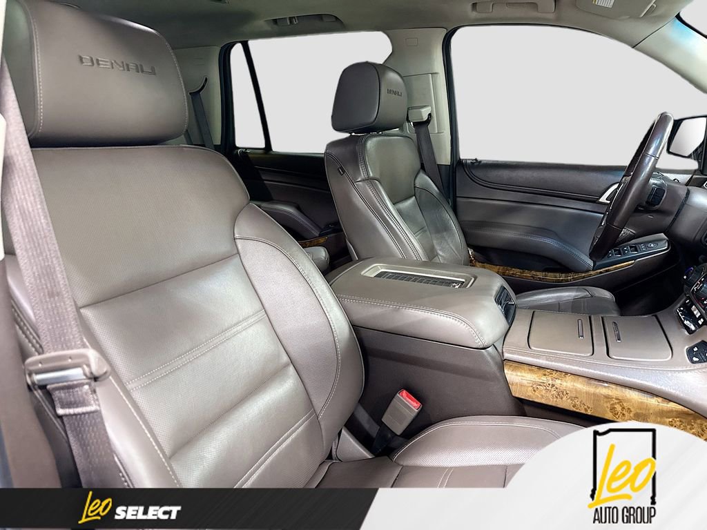 Used 2016 GMC Yukon Denali w/ Open Road Package image 32