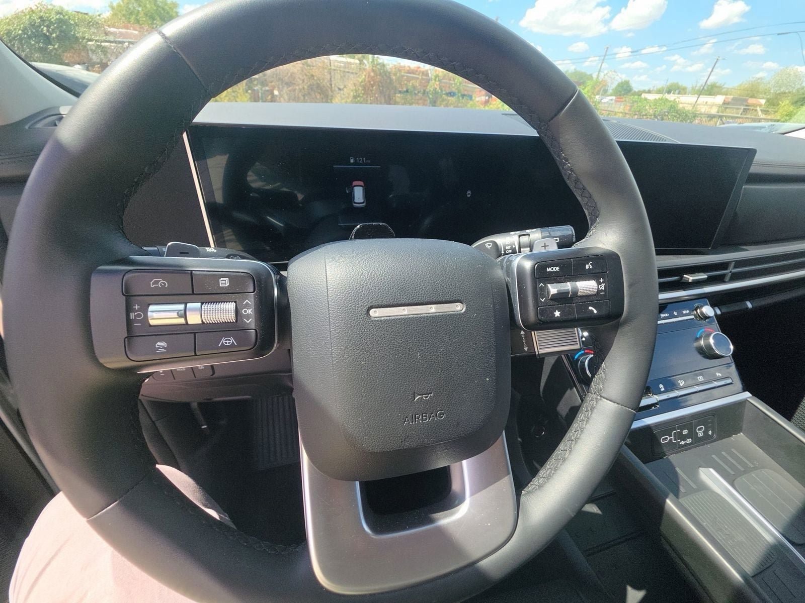 Used 2026 Hyundai Santa Fe SEL FWD image 14