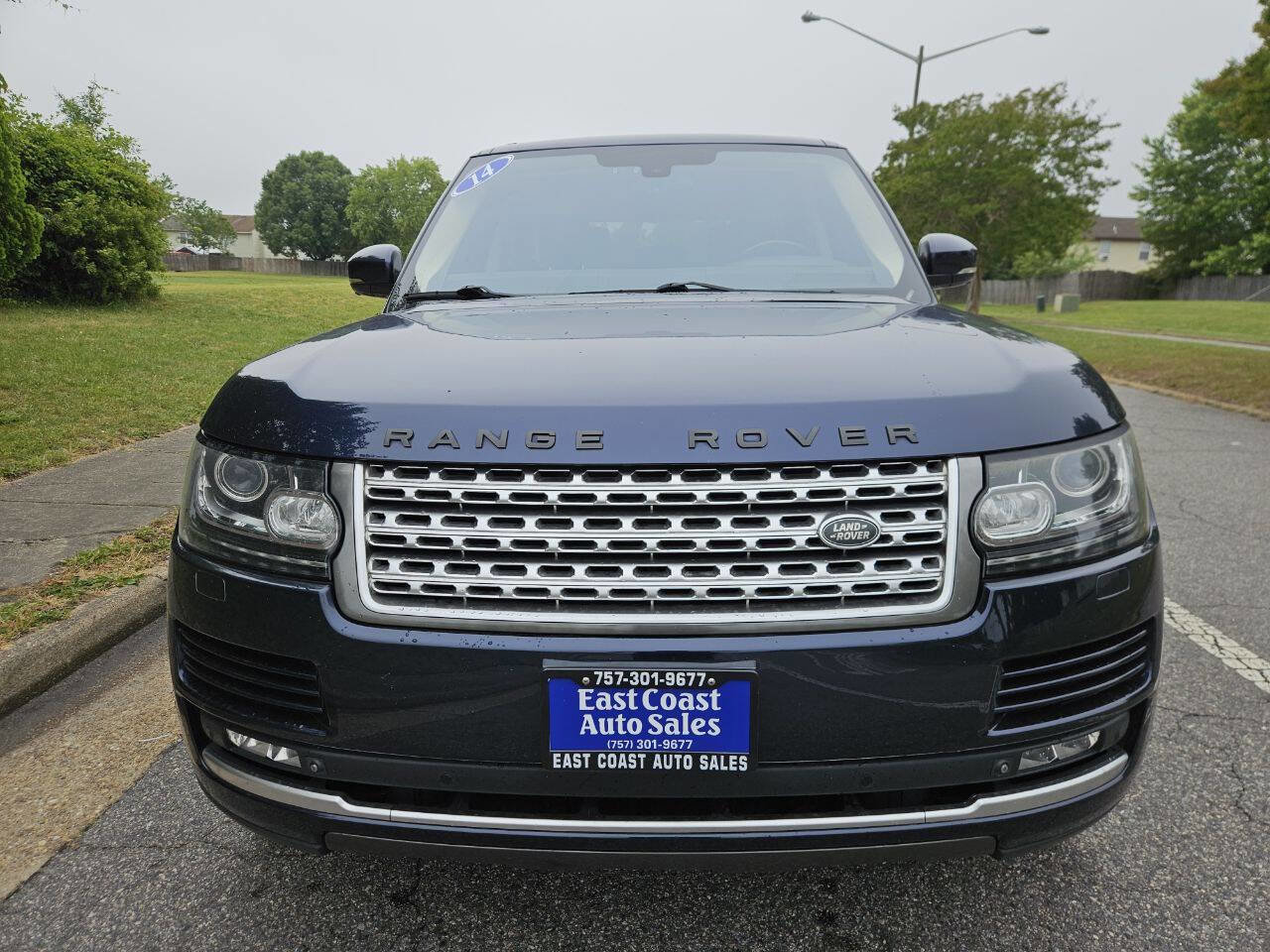 Used 2014 Land Rover Range Rover Supercharged AWD/4WD image 9