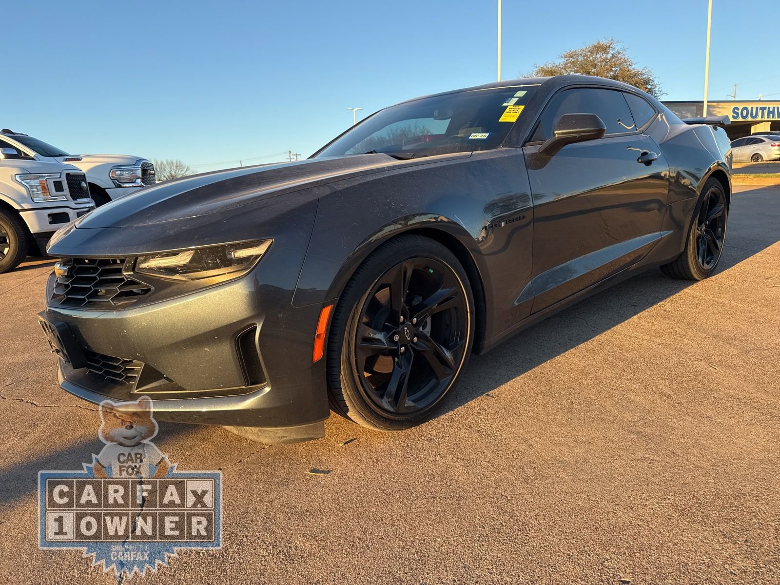 Used 2022 Chevrolet Camaro LT w/ Technology Package image 3