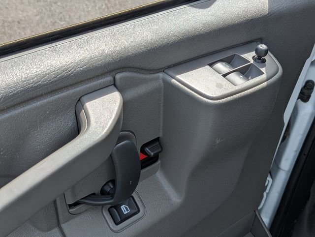 Used 2024 GMC Savana 2500 w/ Driver Convenience Package image 11