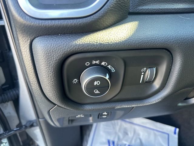 New 2025 RAM 1500 Big Horn image 18