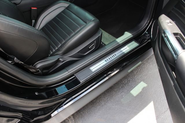 Used 2019 Ford Mustang Bullitt w/ Bullitt Electronics Package RWD image 8