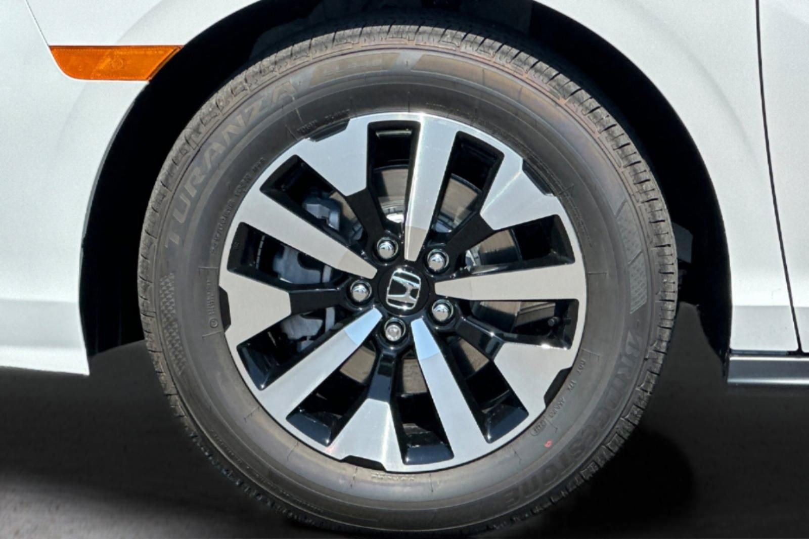 New 2026 Honda Odyssey EX-L image 33