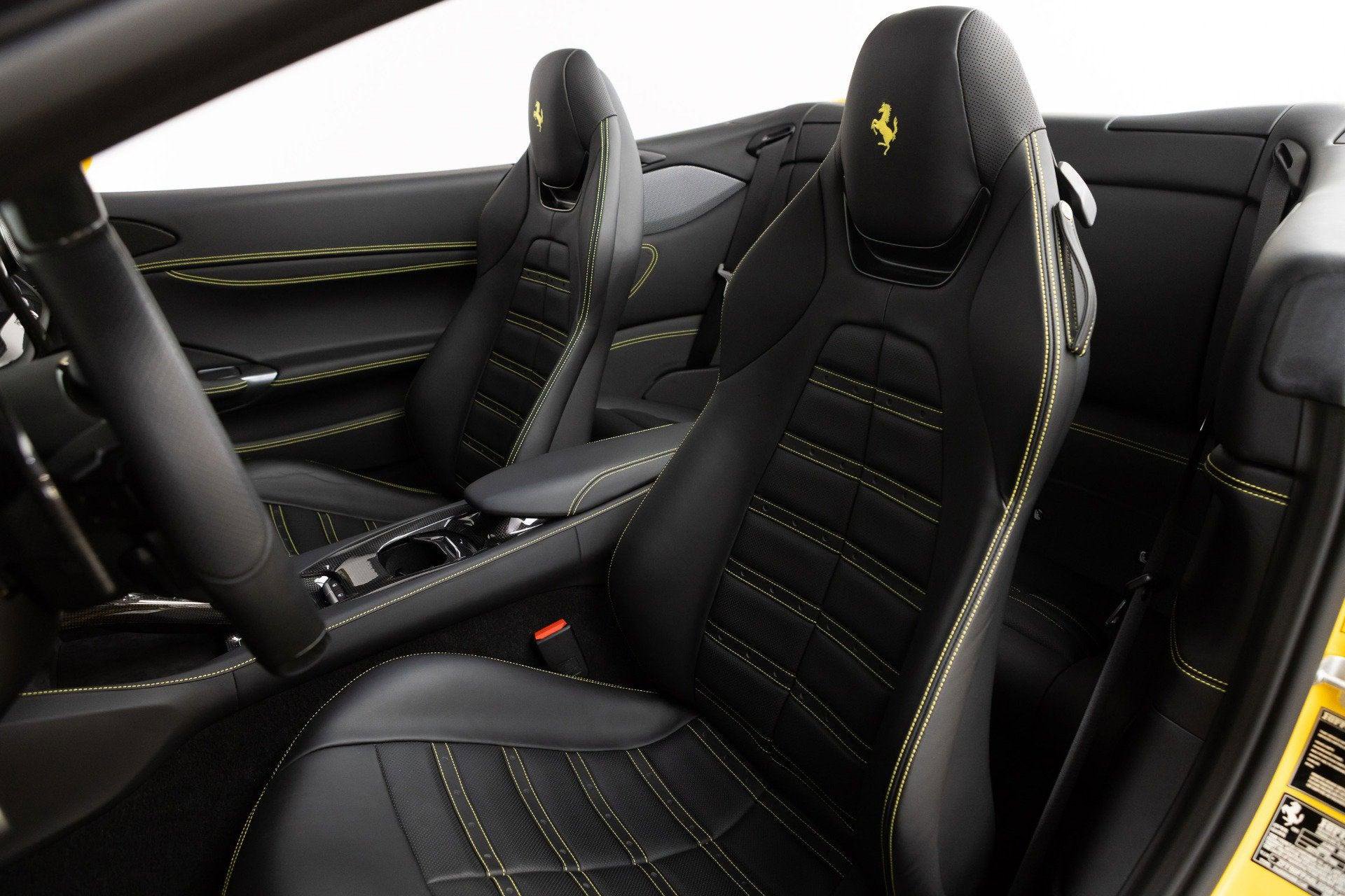 Certified 2020 Ferrari Portofino RWD image 3
