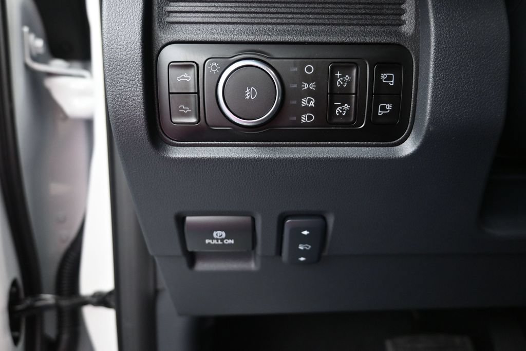 New 2026 Ford F350 Platinum AWD/4WD image 5