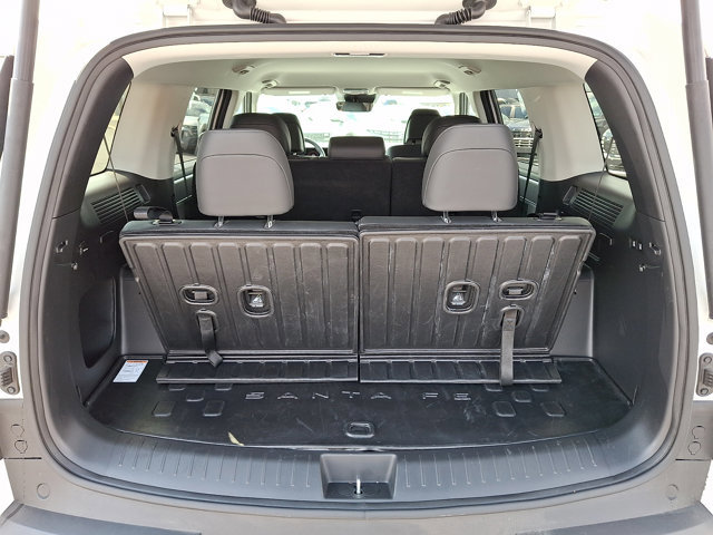 Used 2026 Hyundai Santa Fe SEL AWD/4WD image 28