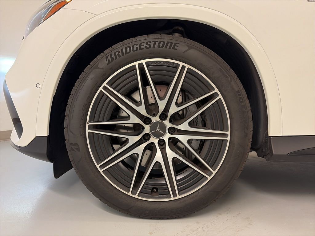Used 2025 Mercedes-Benz GLC 43 AMG 4MATIC image 10