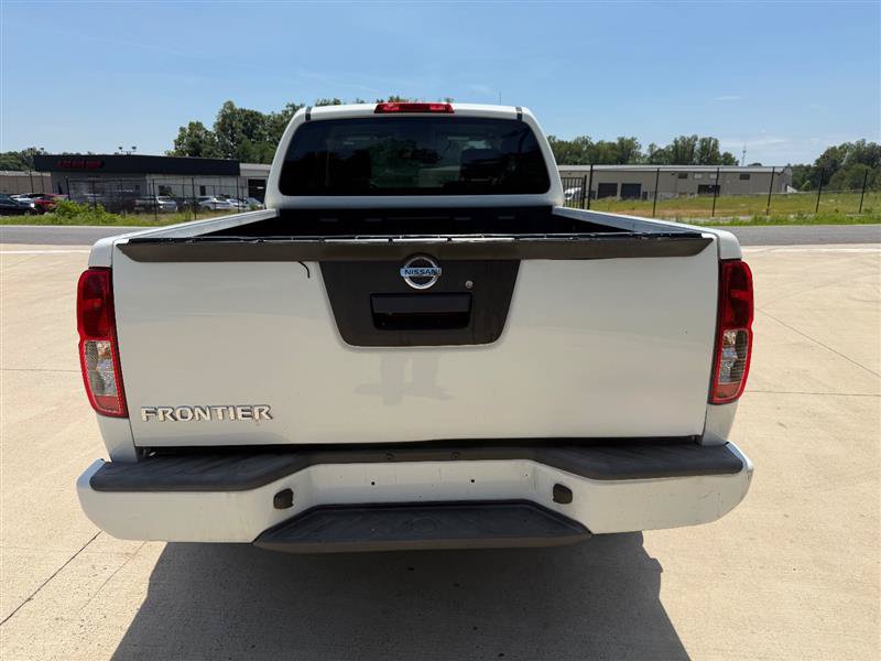 Used 2021 Nissan Frontier S RWD image 6