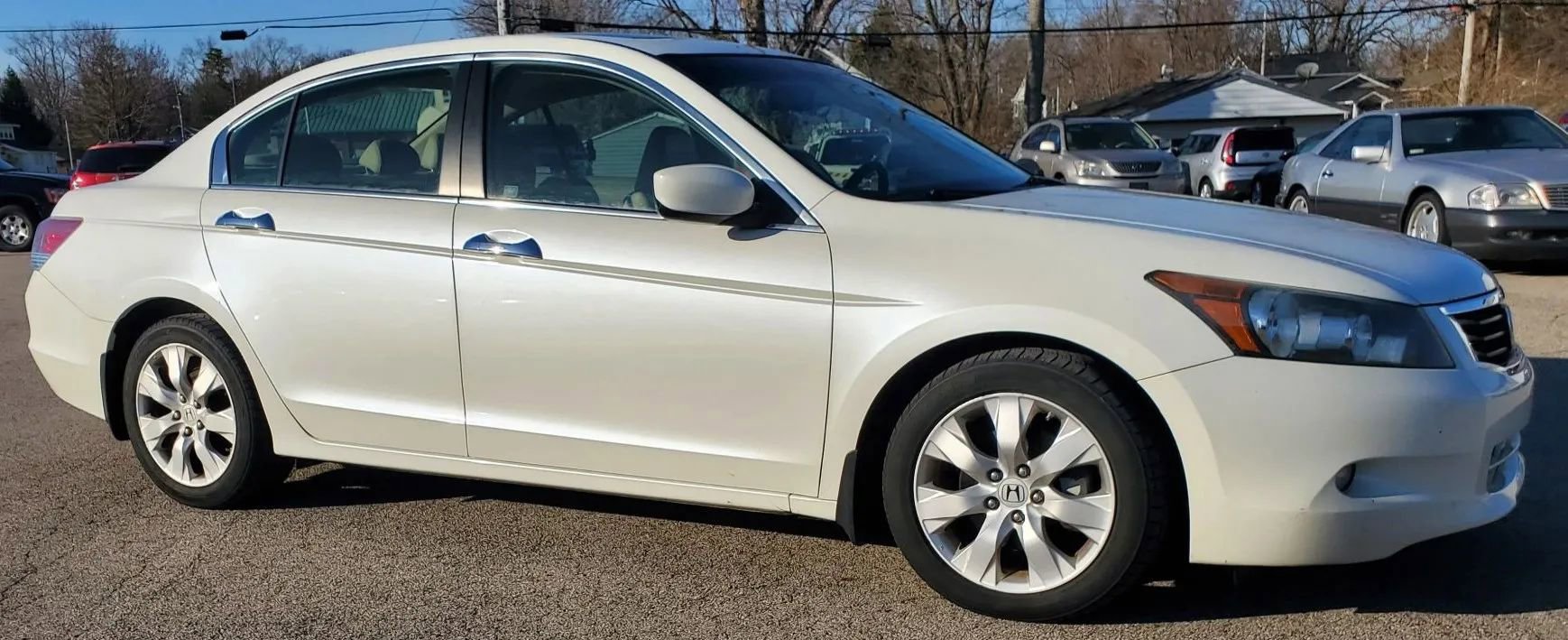 Used 2009 Honda Accord EX-L image 3