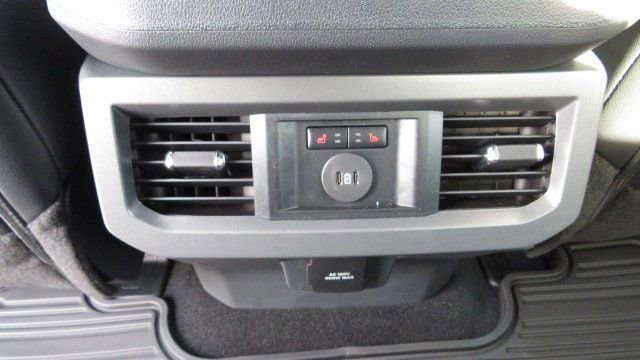New 2026 Ford F350 Lariat w/ Lariat Premium Package image 16