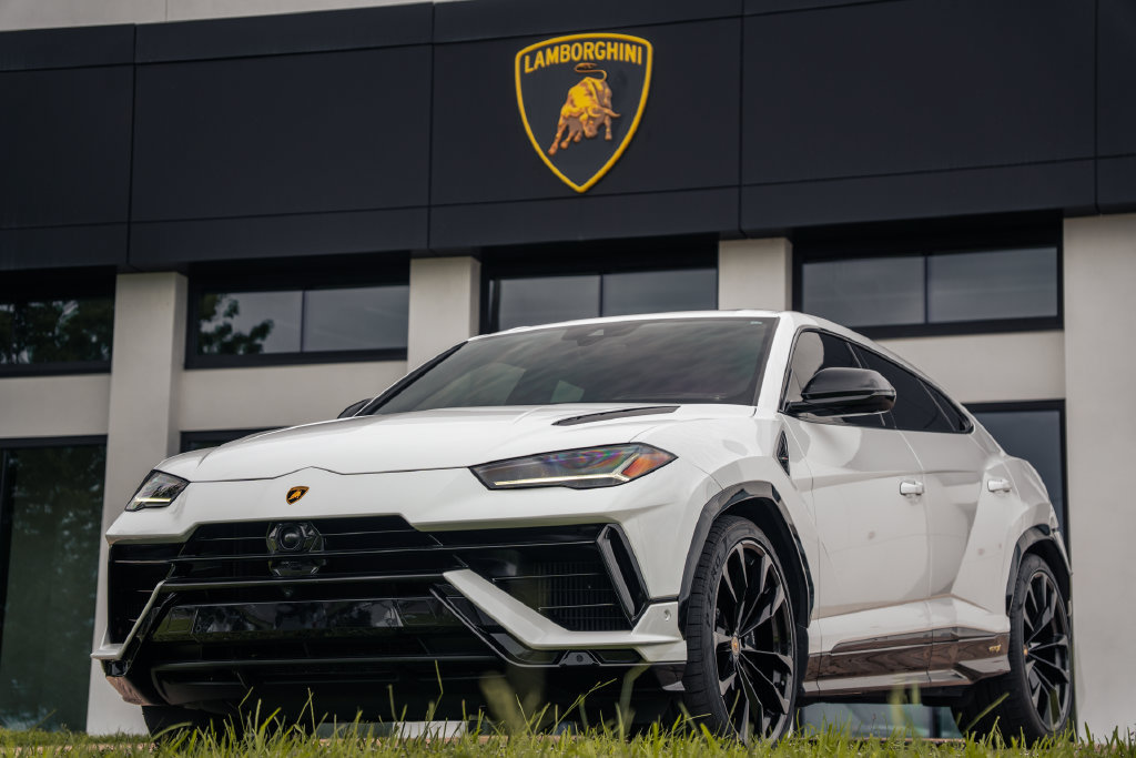 Used 2024 Lamborghini Urus S