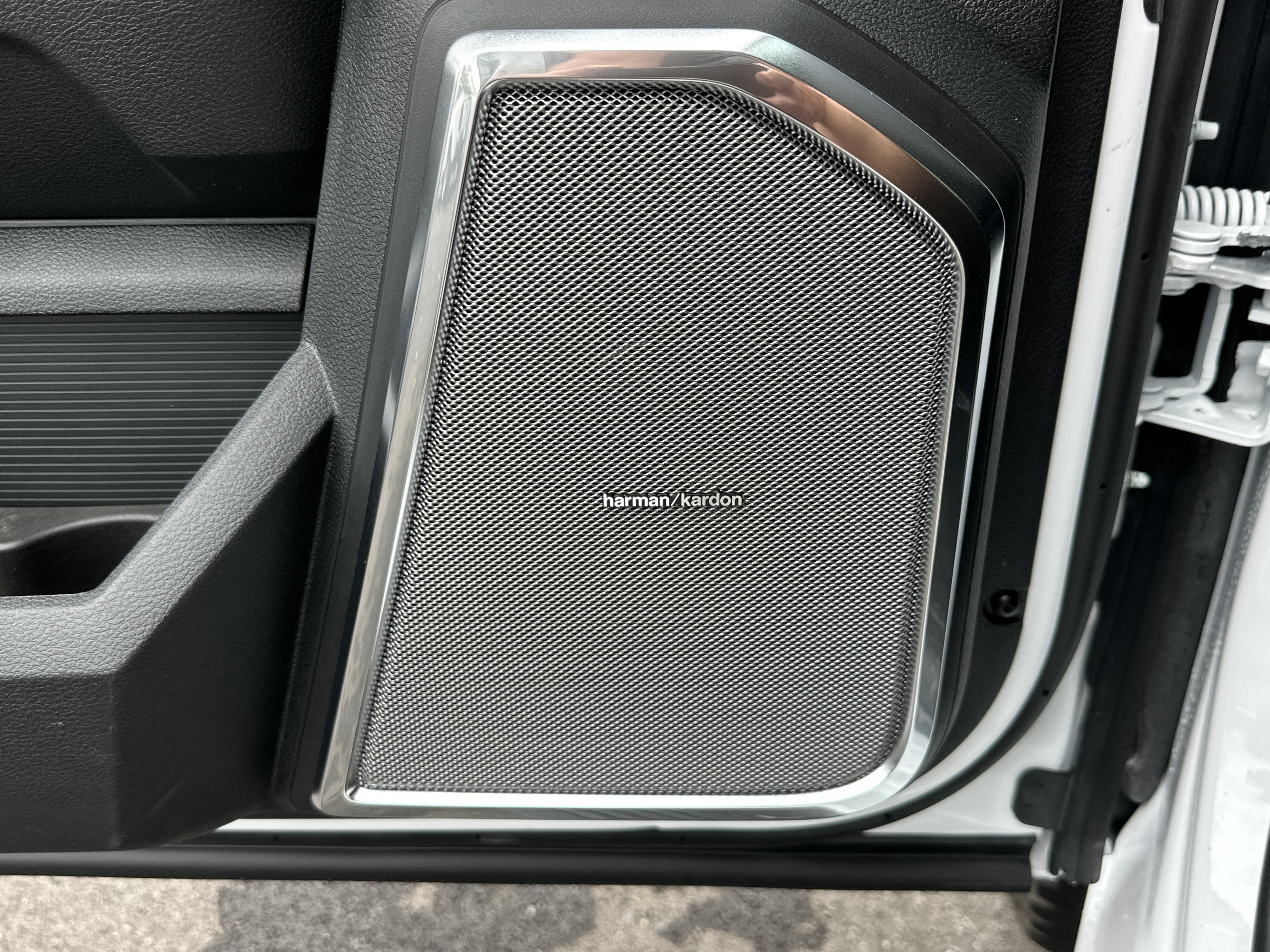 New 2027 RAM 2500 Laramie AWD/4WD image 16