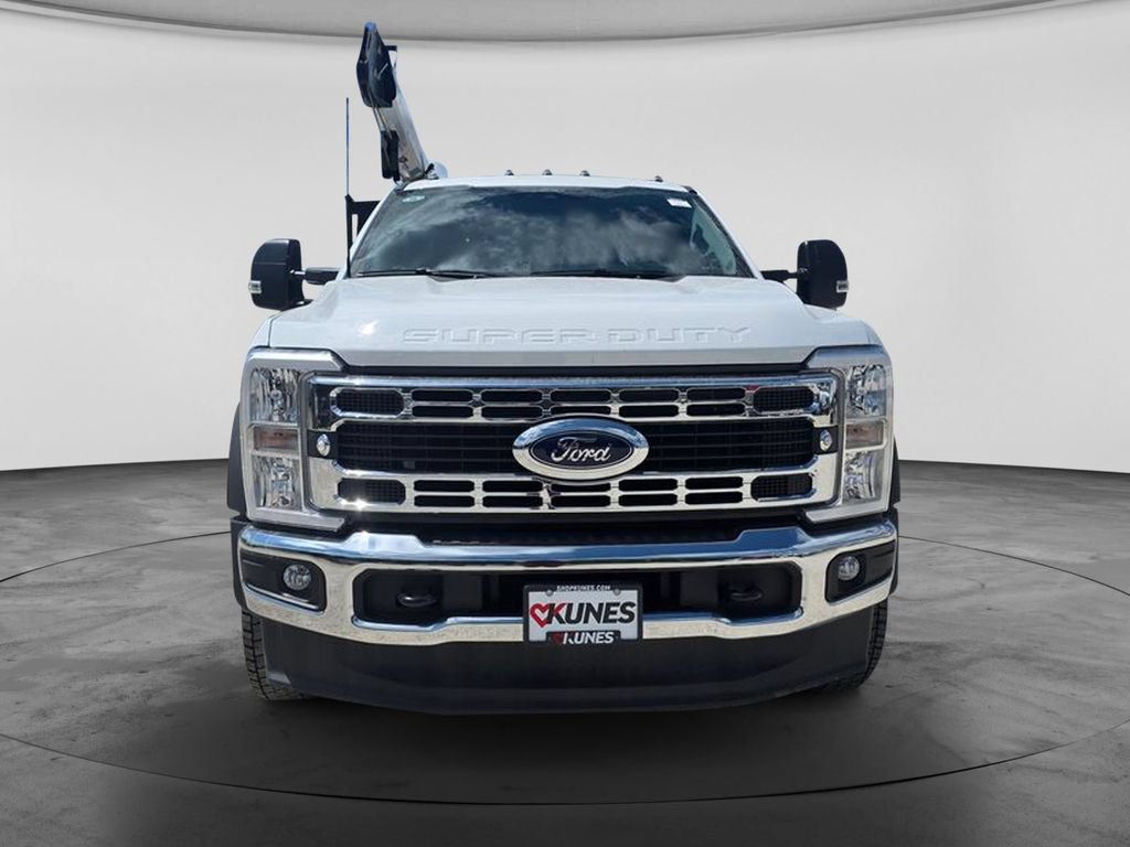 New 2026 Ford F550 4x4 Supercab Super Duty image 2