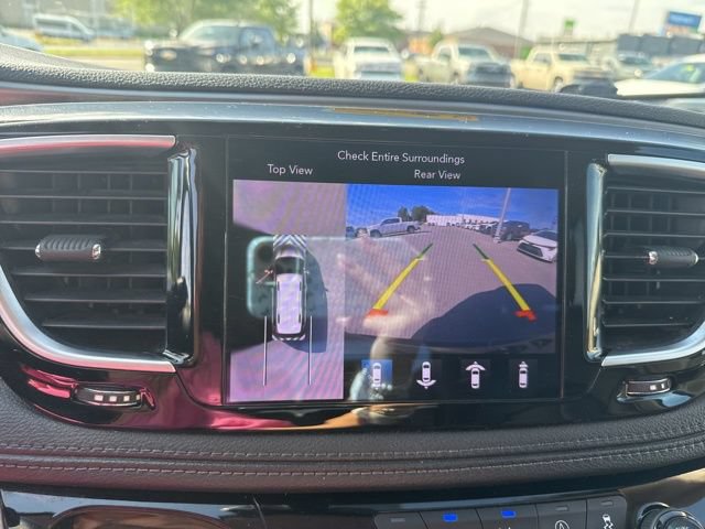 Used 2018 Chrysler Pacifica Limited w/ Advanced Safetytec Group FWD image 28