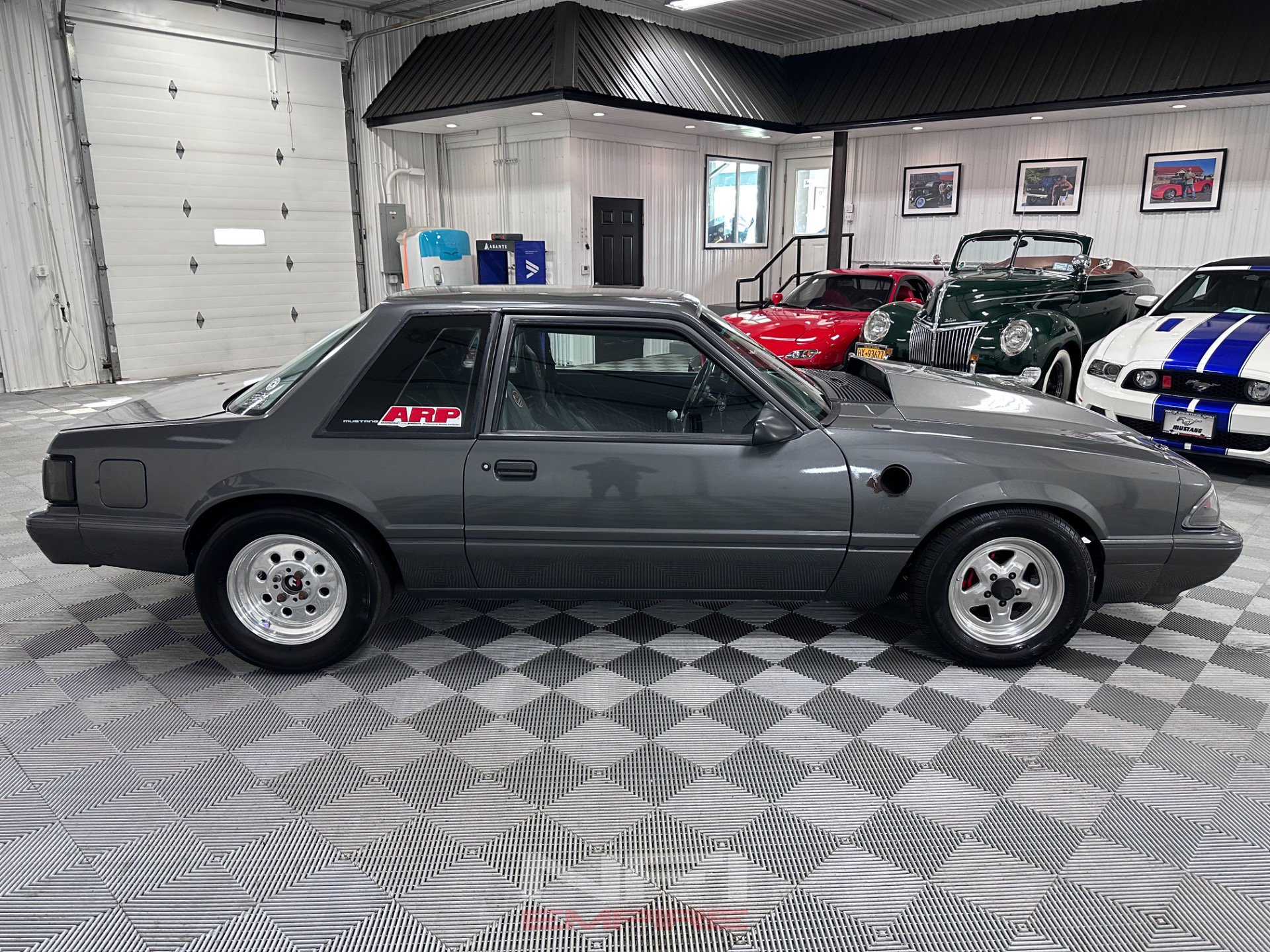 Used 1988 Ford Mustang LX RWD image 7