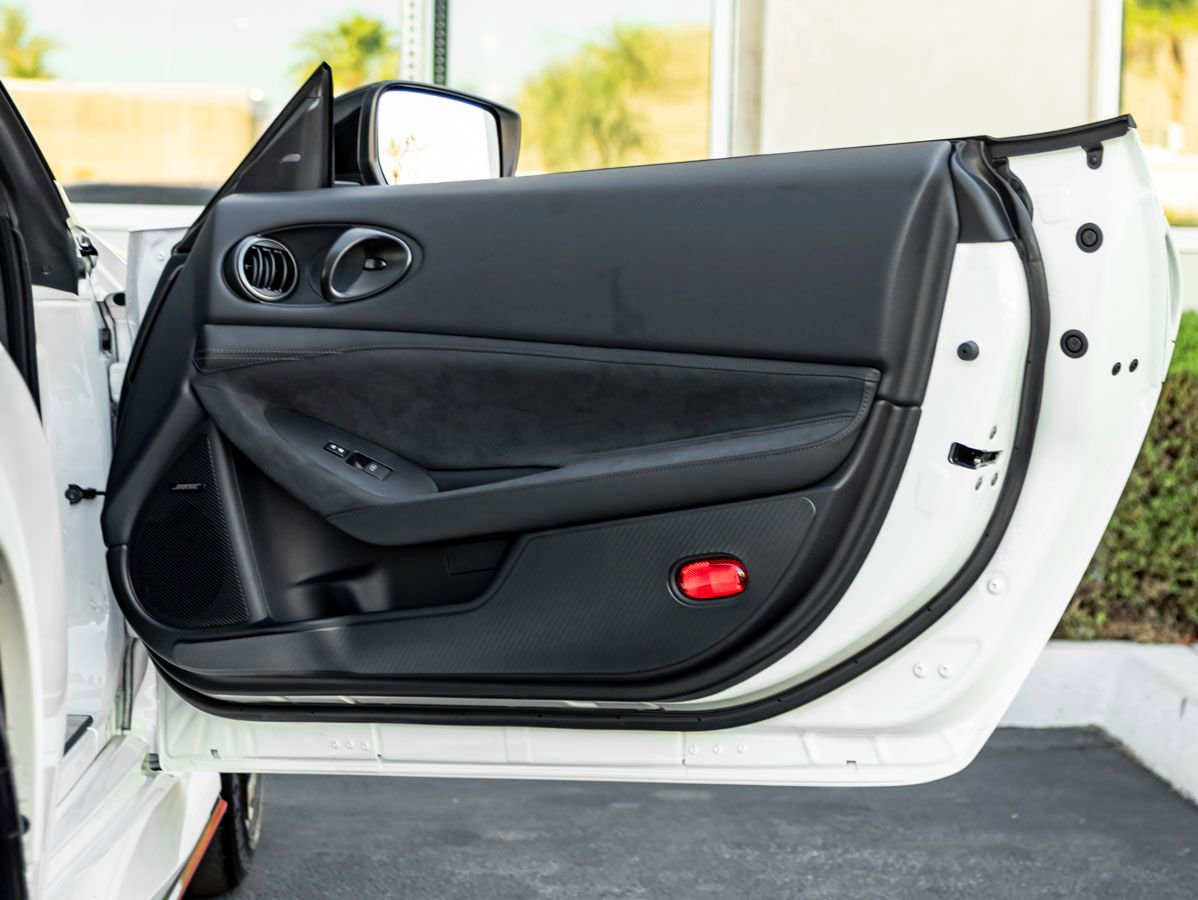 Used 2026 Nissan Z NISMO w/ Floor Mat Package RWD image 31