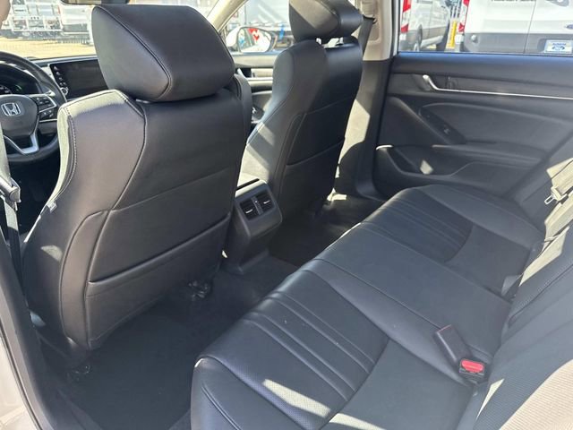 Used 2019 Honda Accord Touring image 13