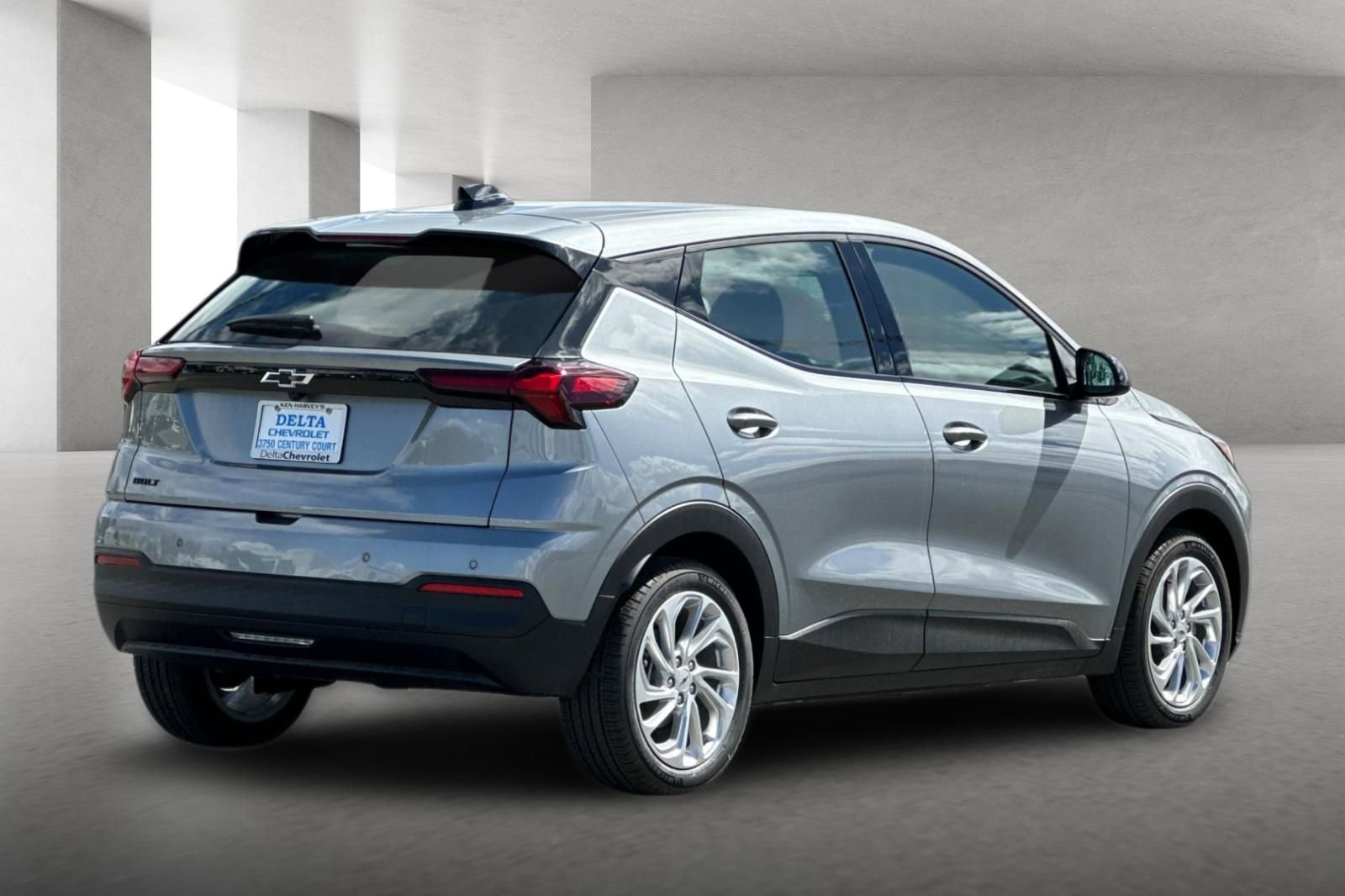 New 2027 Chevrolet Bolt LT w/ Comfort Package image 4