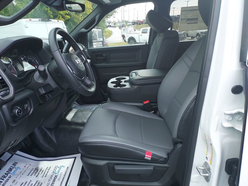 New 2027 RAM 3500 Tradesman AWD/4WD image 13