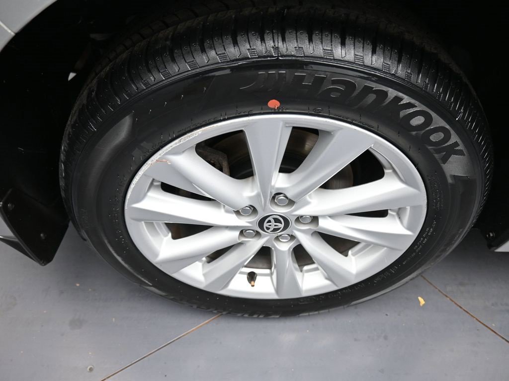 Certified 2023 Toyota Corolla SE image 12