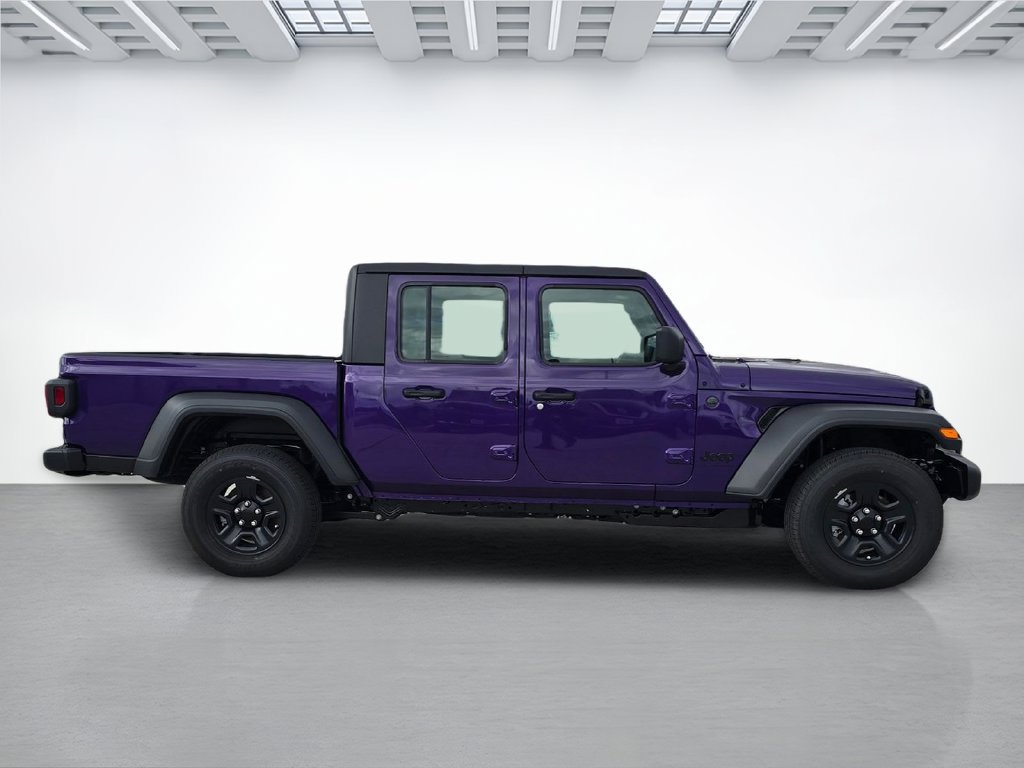 New 2026 Jeep Gladiator Sport AWD/4WD image 2