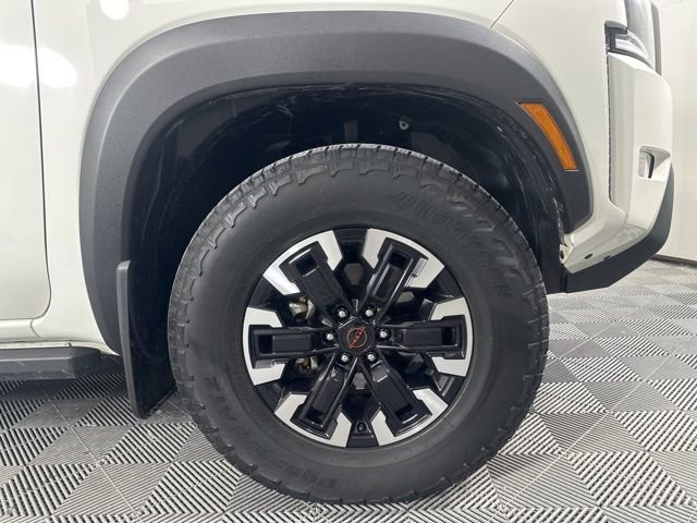 Used 2022 Nissan Frontier PRO-4X w/ Technology Package image 9