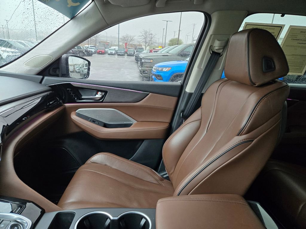 Used 2023 Acura MDX SH-AWD w/ Advance Package image 24