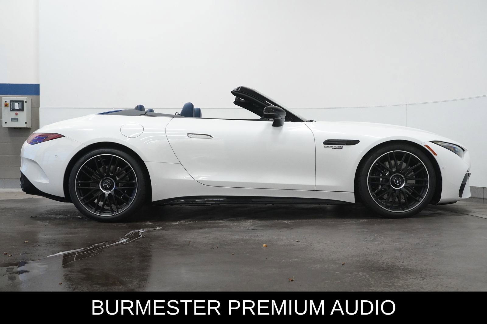 New 2026 Mercedes-Benz SL 63 AMG 4MATIC image 8