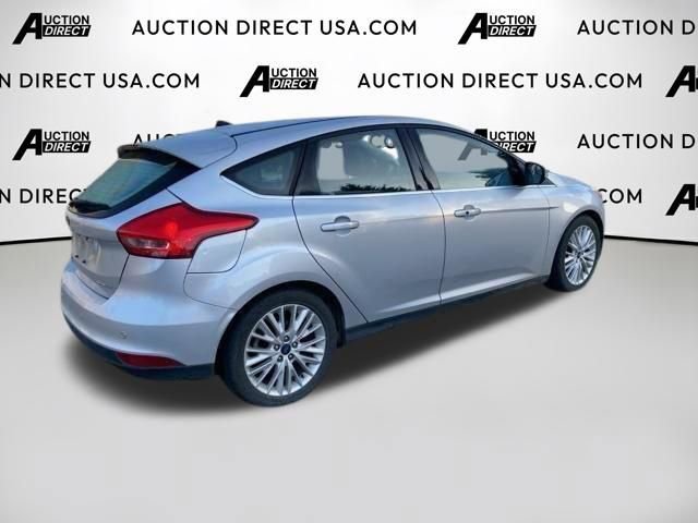 Used 2018 Ford Focus Titanium image 11