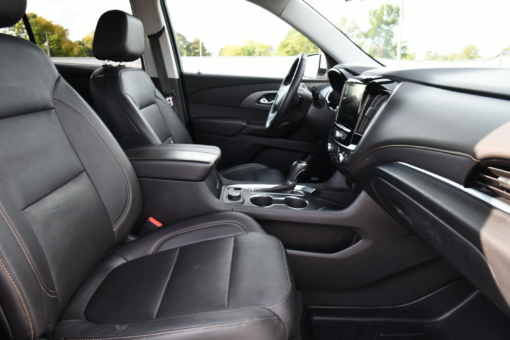 Used 2019 Chevrolet Traverse Premier AWD/4WD image 36