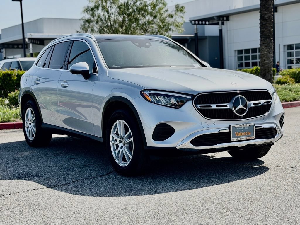 Certified 2026 Mercedes-Benz GLC 300 4MATIC image 6