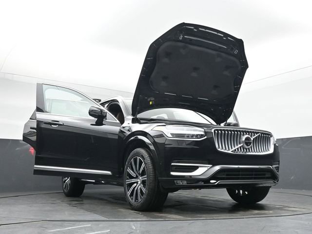 Used 2023 Volvo XC90 B6 Plus w/ Protection Package Premier image 50