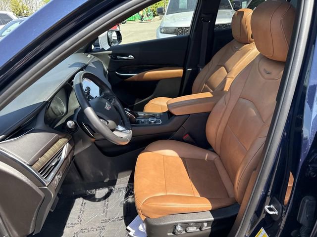 Used 2021 Cadillac XT4 Premium Luxury image 11