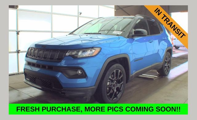 Used 2022 Jeep Compass Altitude AWD/4WD image 1