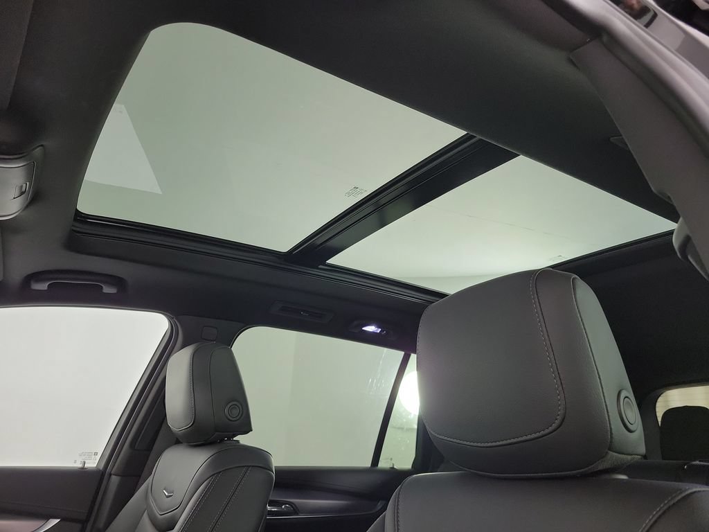 Certified 2024 Cadillac XT6 Luxury AWD/4WD image 20