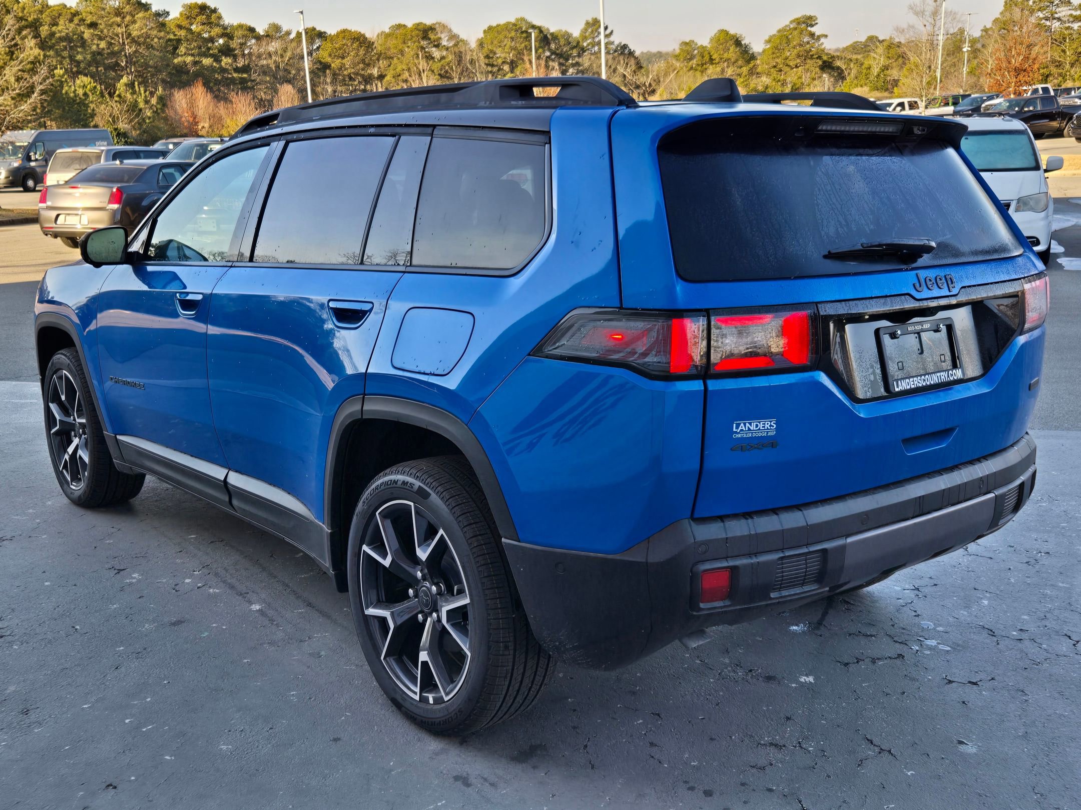 New 2026 Jeep Cherokee Overland w/ Trailer Tow Group AWD/4WD image 5