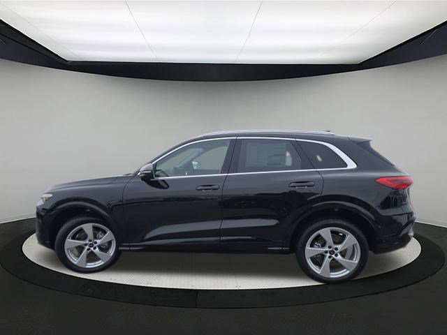 New 2025 Audi Q5 Premium Plus image 4