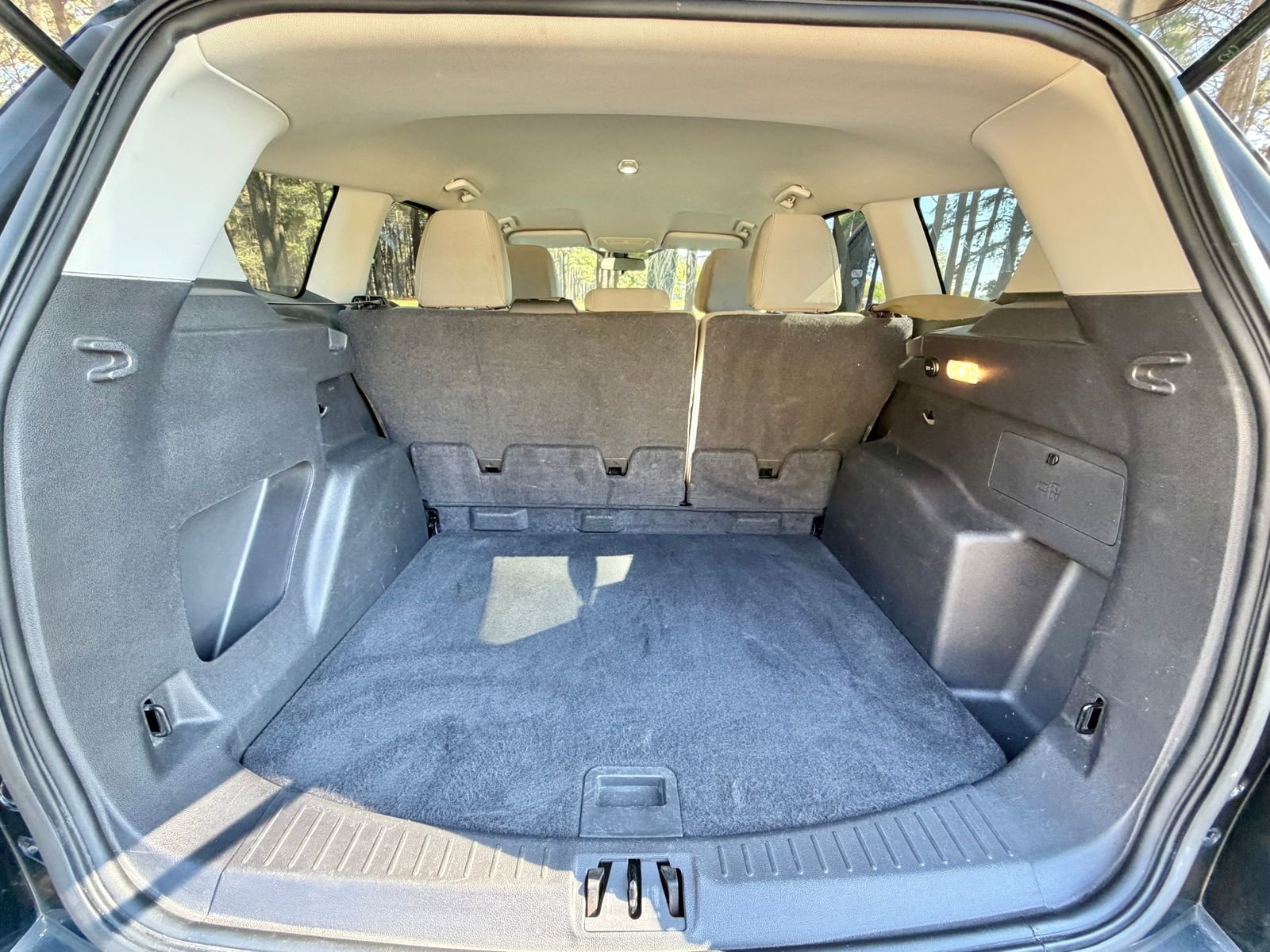 Used 2017 Ford Escape SE image 16