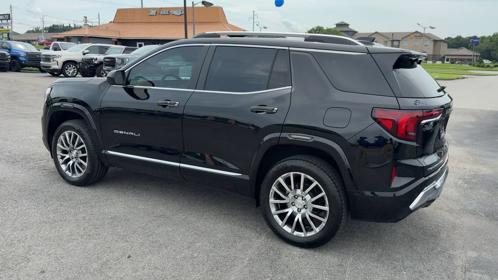 Used 2026 GMC Terrain Denali w/ LPO, Floor Liner Package AWD/4WD image 4
