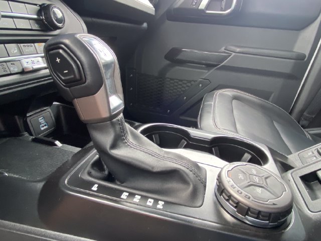 Used 2025 Ford Bronco Outer Banks AWD/4WD image 32