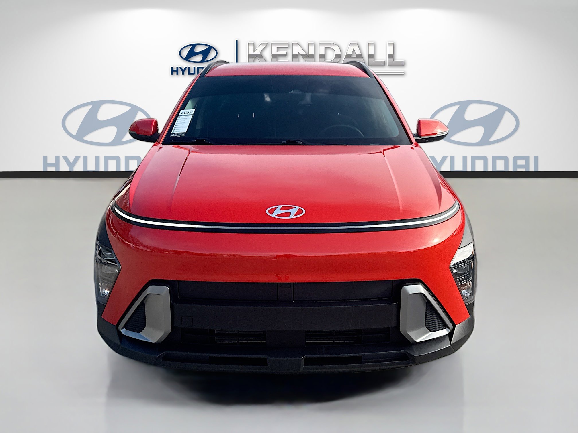 Used 2025 Hyundai Kona SEL image 2