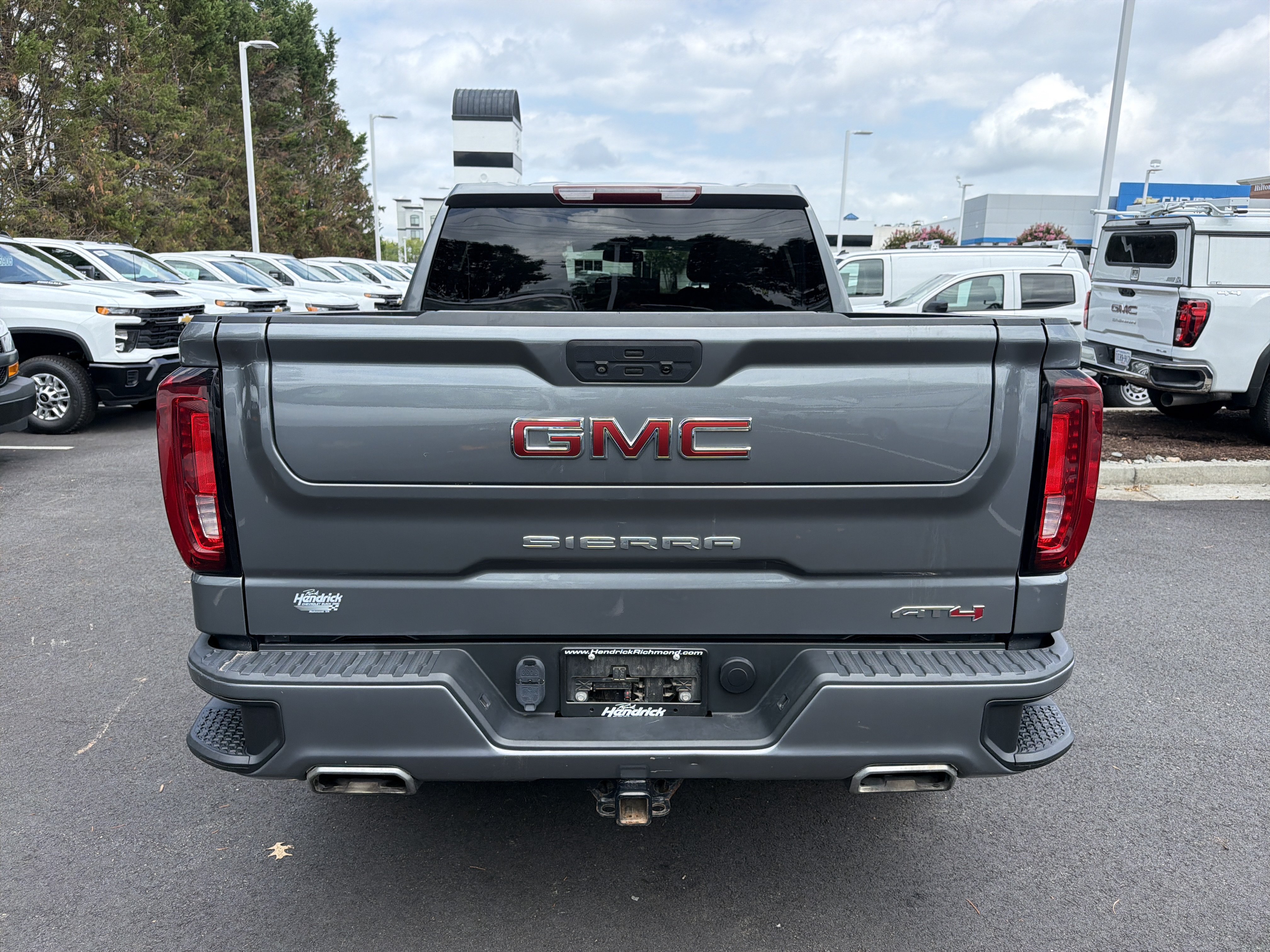 Used 2021 GMC Sierra 1500 AT4 AWD/4WD image 9