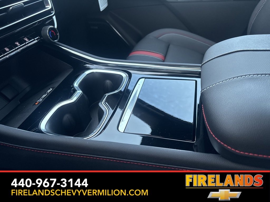 New 2026 Chevrolet Traverse RS w/ LPO, Floor Liner Package image 26