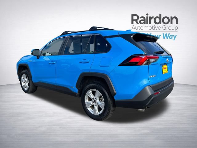 Used 2021 Toyota RAV4 LE AWD/4WD image 5