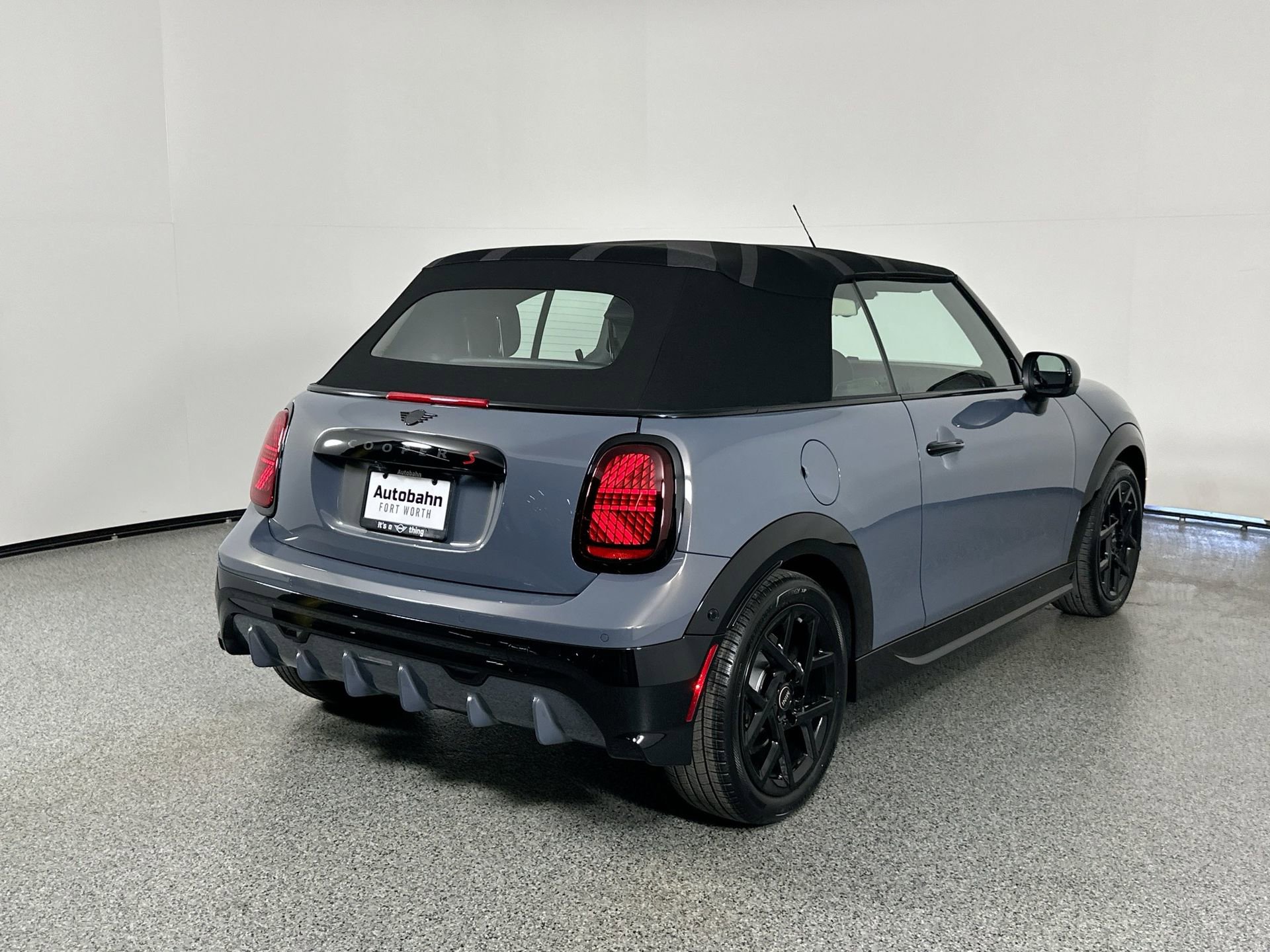 New 2026 MINI Cooper S image 5