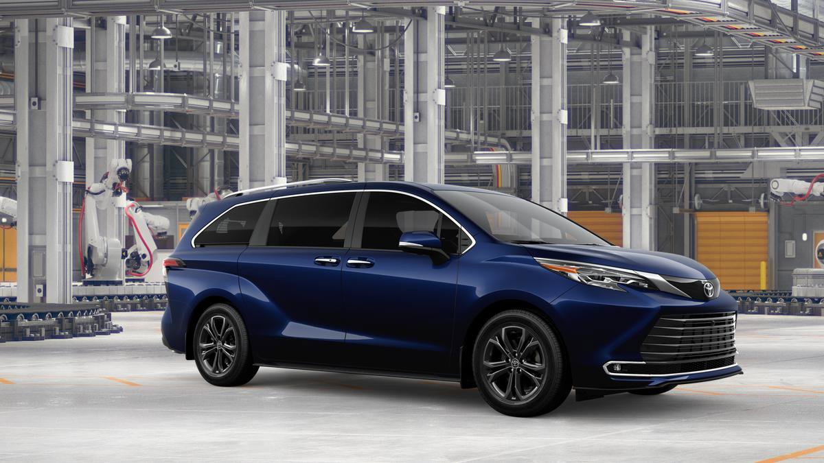 New 2026 Toyota Sienna Platinum AWD/4WD image 16